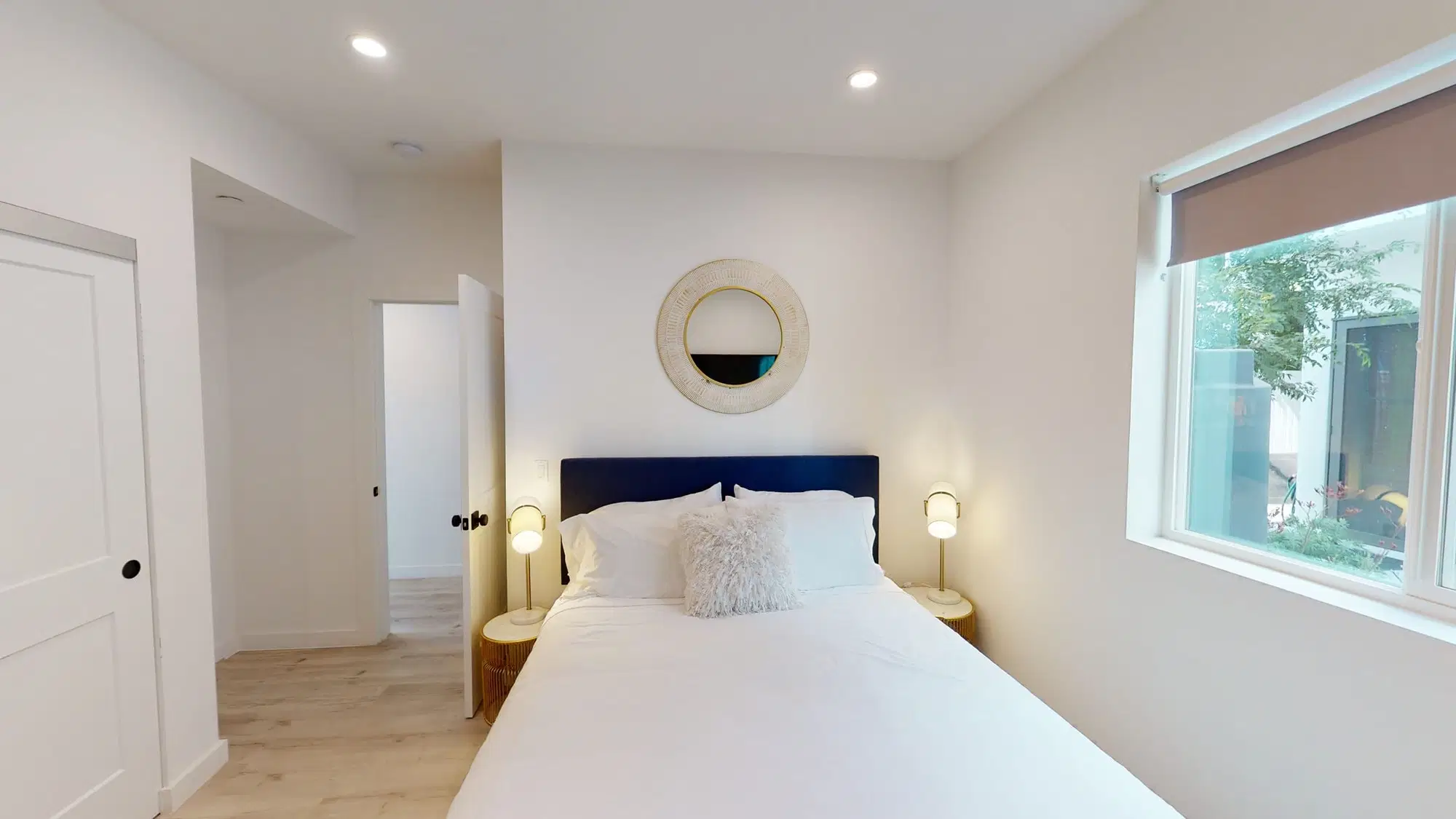 June Homes 90006, Los Angeles