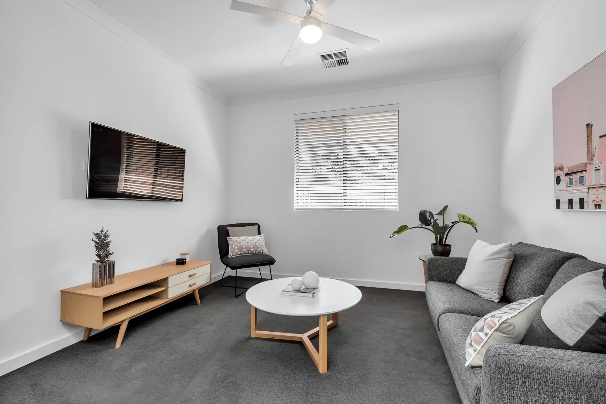 Room in a 5 Bedroom Apartment, 6 Glandore Avenue, Clovelly Park, Clovelly Park, 5042 – Common Area