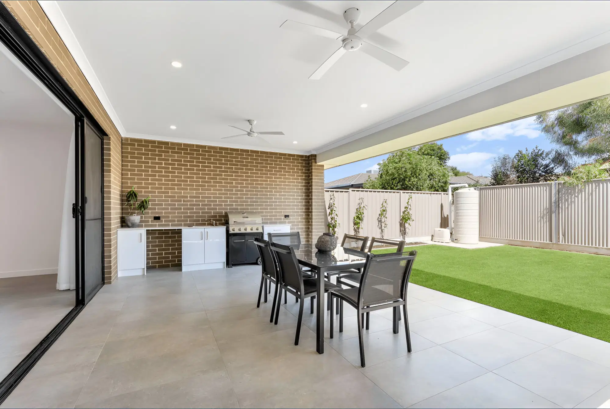 Room in a 5 Bedroom Apartment, 6 Glandore Avenue, Clovelly Park, Clovelly Park, 5042 – Common Area