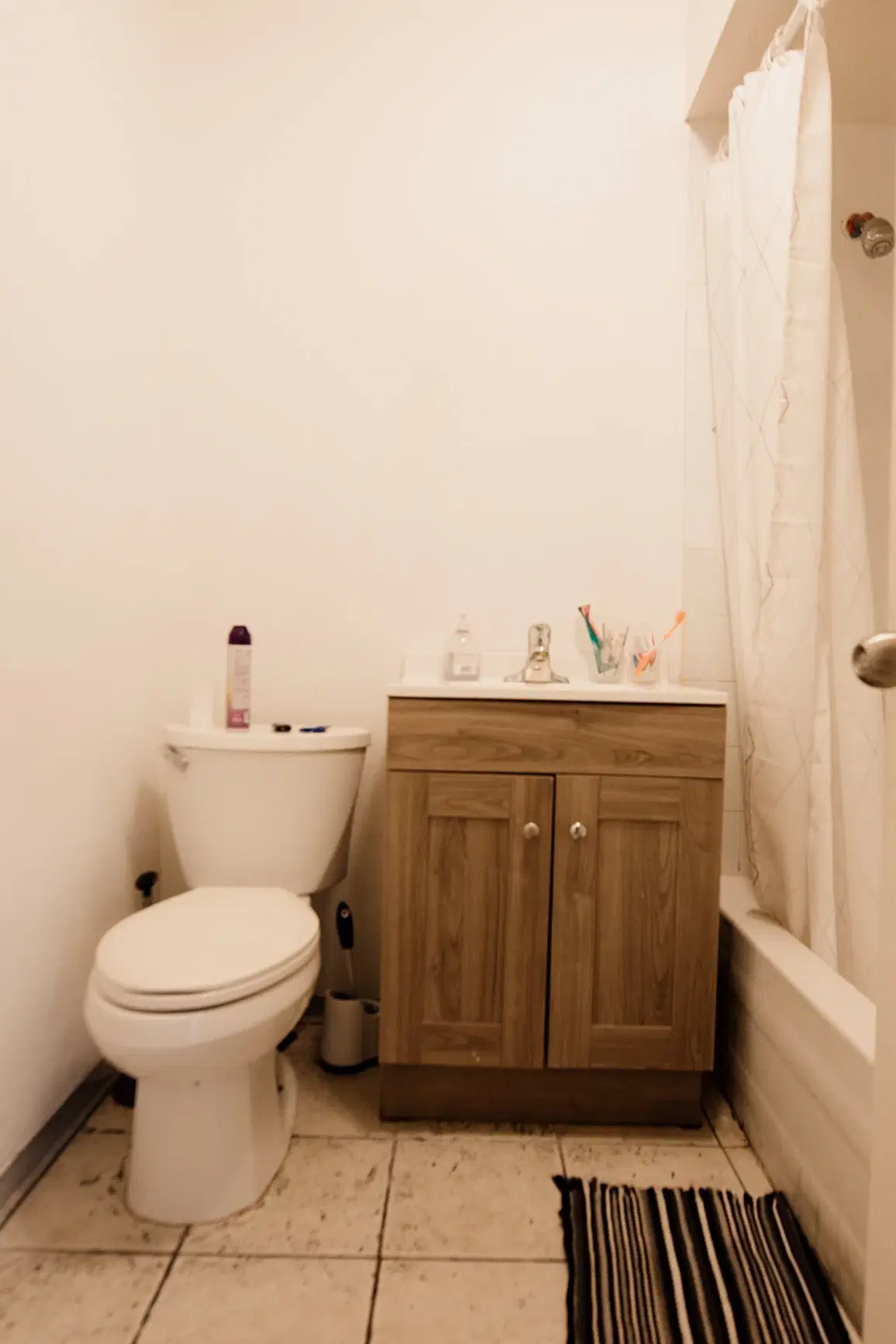 2095 Ferndale Street, Vancouver – Bathroom