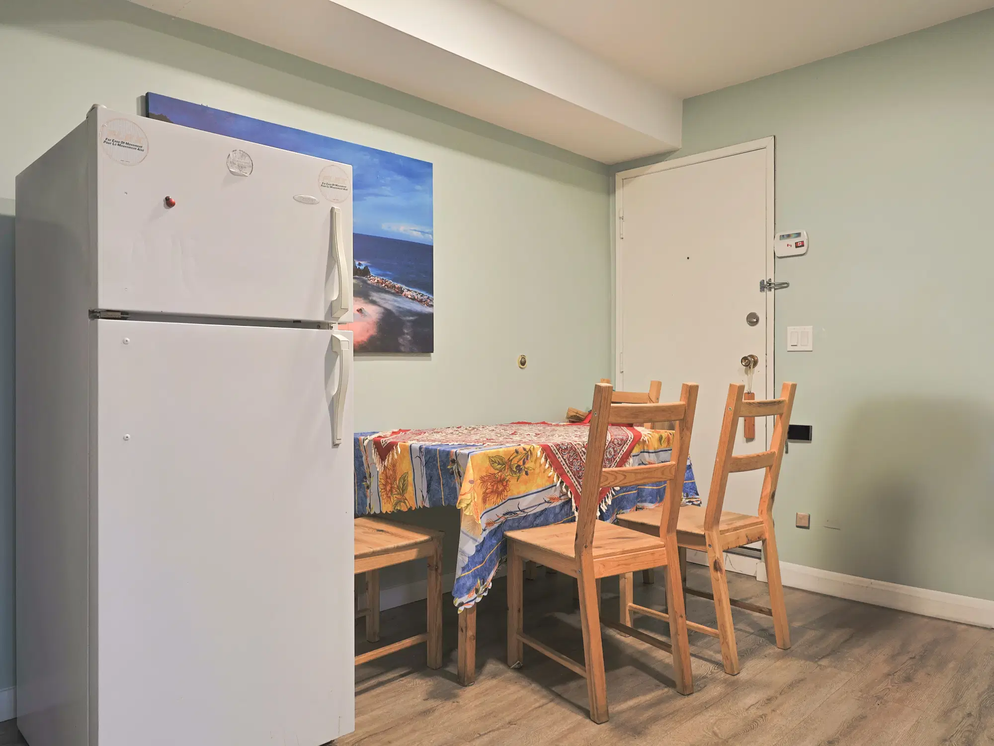 2577 E 43rd Ave, Vancouver – Kitchen
