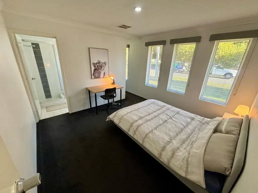 Room in a 4 Bedroom Apartment, 112A Drummond Street, Bedford, City of Bayswater, 6052