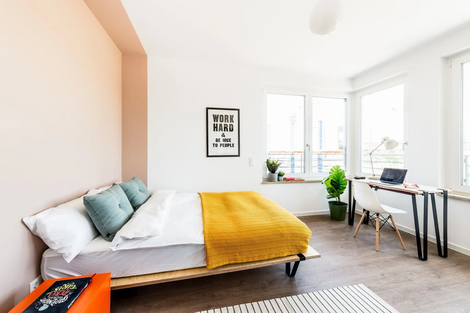 Klara, Berlin – Room in 4 Bed 1 Bath