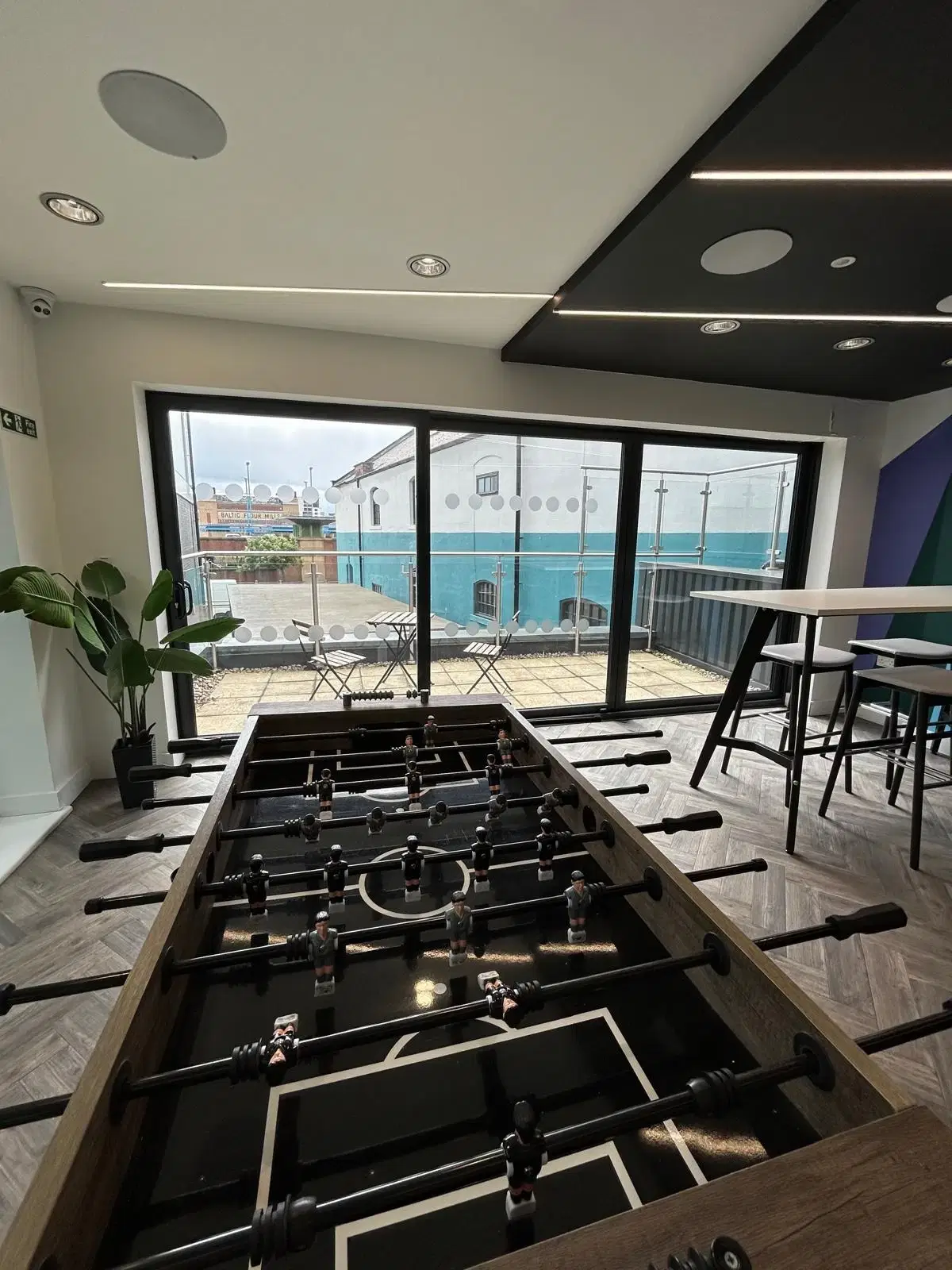 Opto, Newcastle Upon Tyne – Amenities
