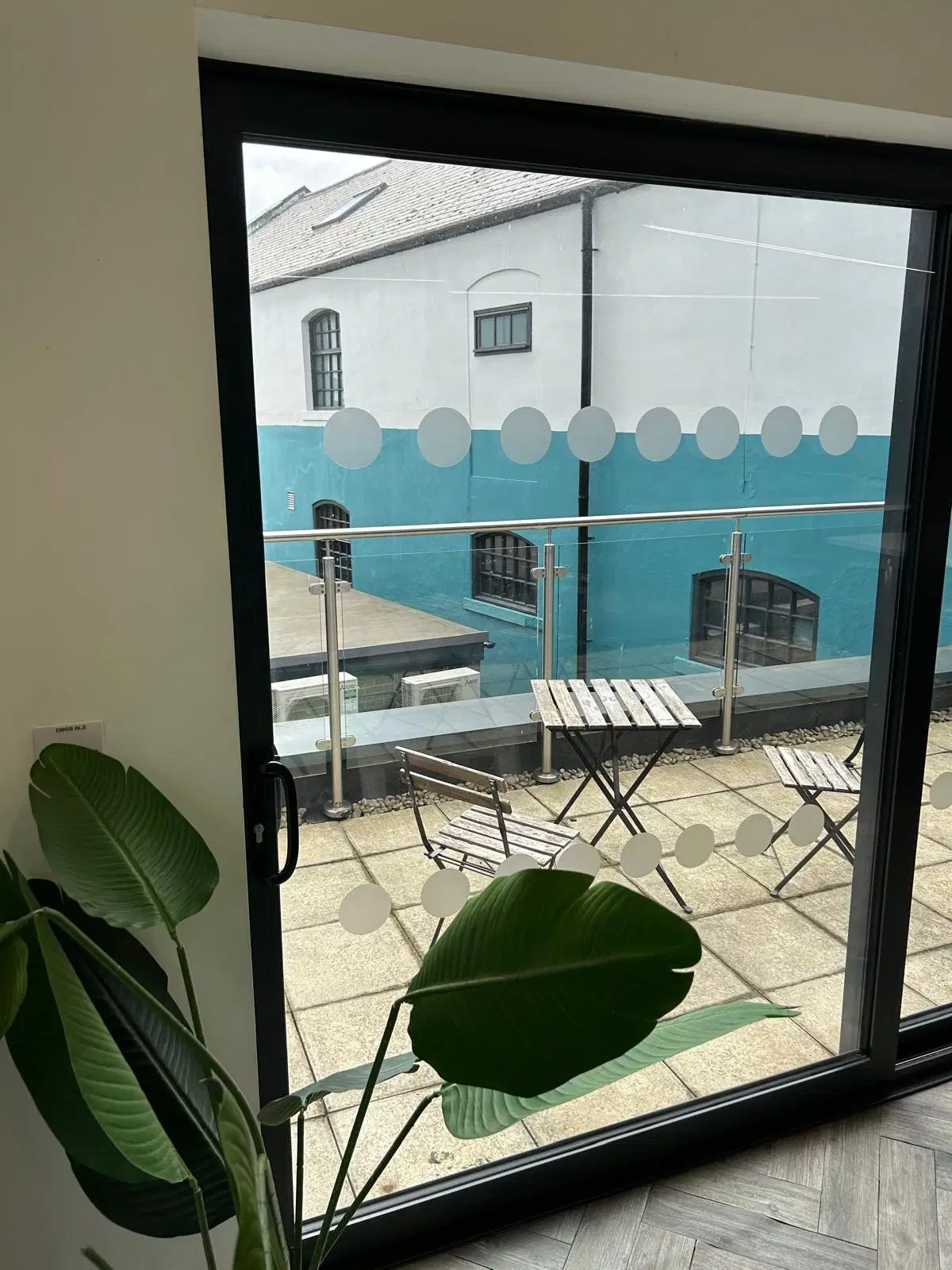 Opto, Newcastle Upon Tyne – Amenities