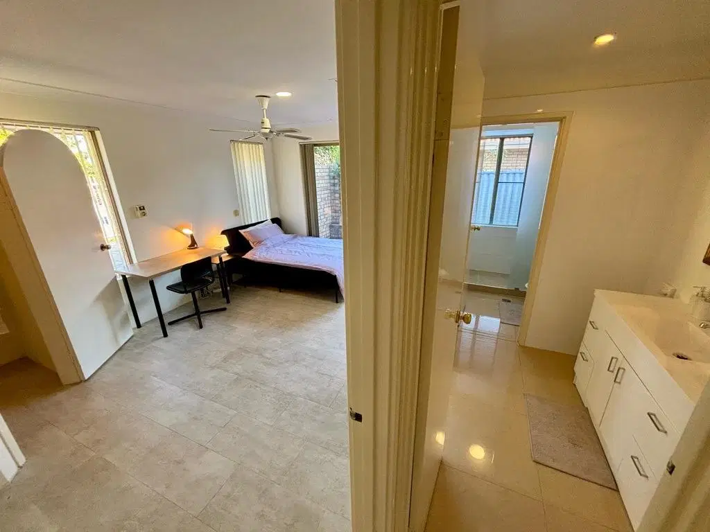 Room in a 6 Bedroom Apartment, 530 Marmion Street, Booragoon, City of Melville 6154 – Room 1