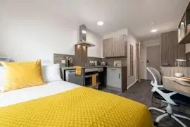 Hollis Croft, Sheffield – Studio Classic