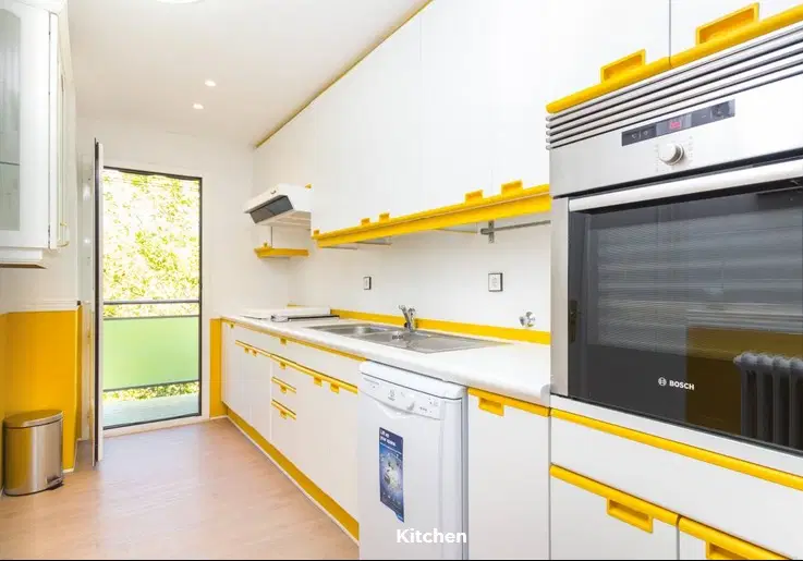 Beatriz De Bobadilla, Madrid – Kitchen