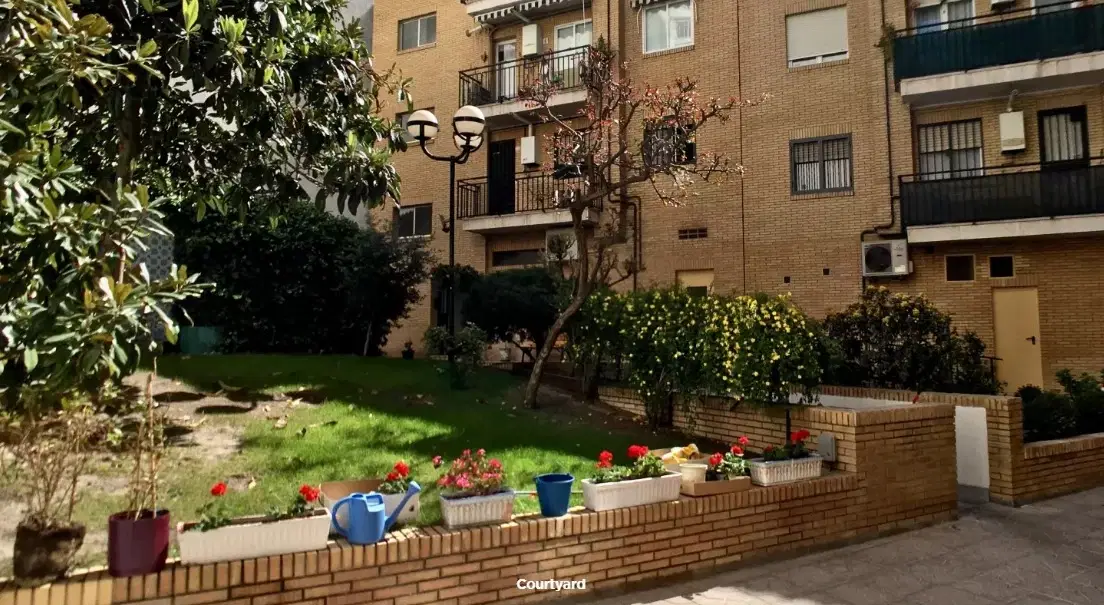 Costanilla De Los Angeles, Madrid – Exterior