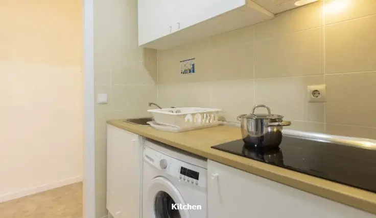 Monte Igueldo Av., Madrid – Kitchen