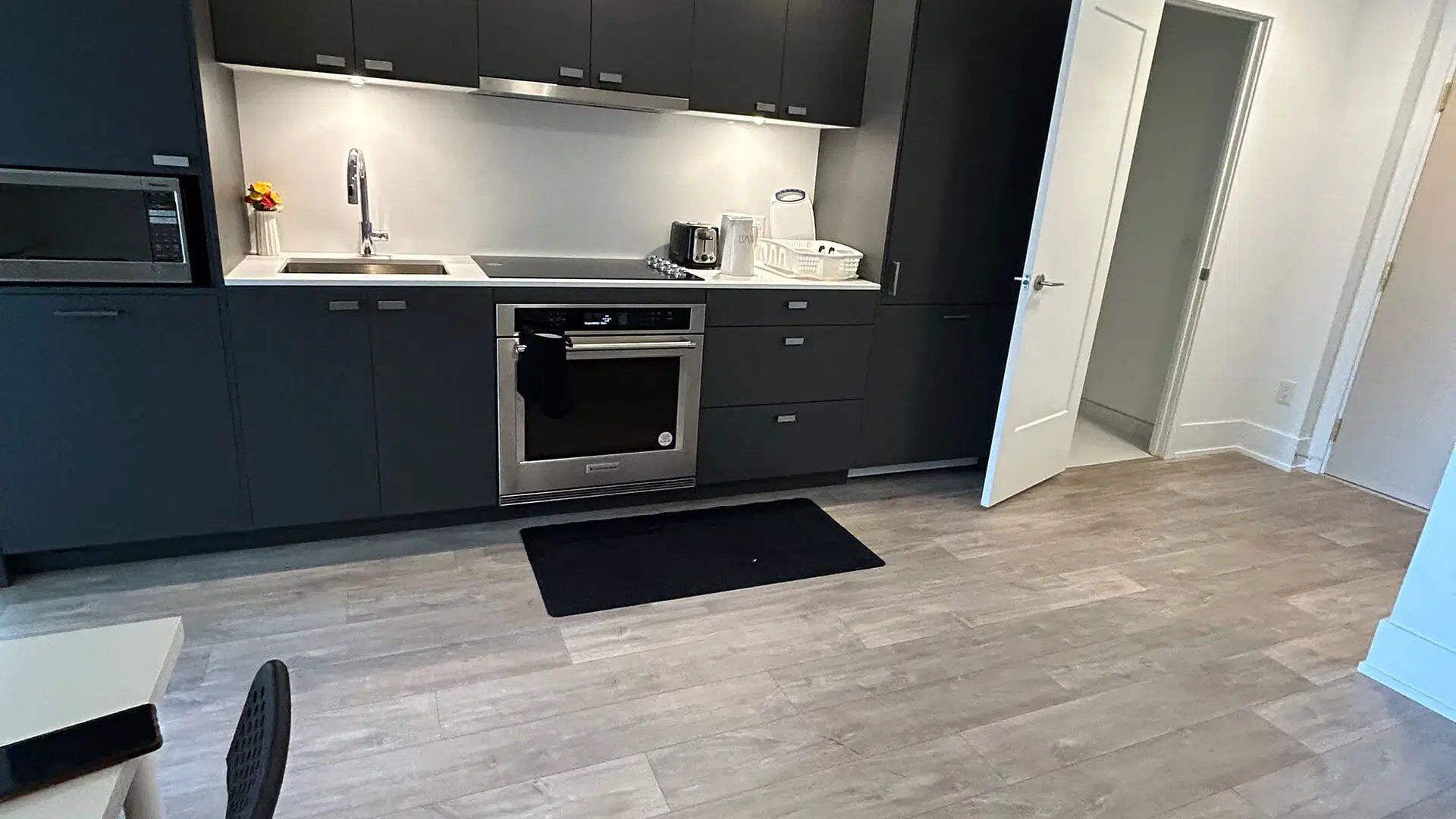 Liwinco The Well, Toronto – Kitchen