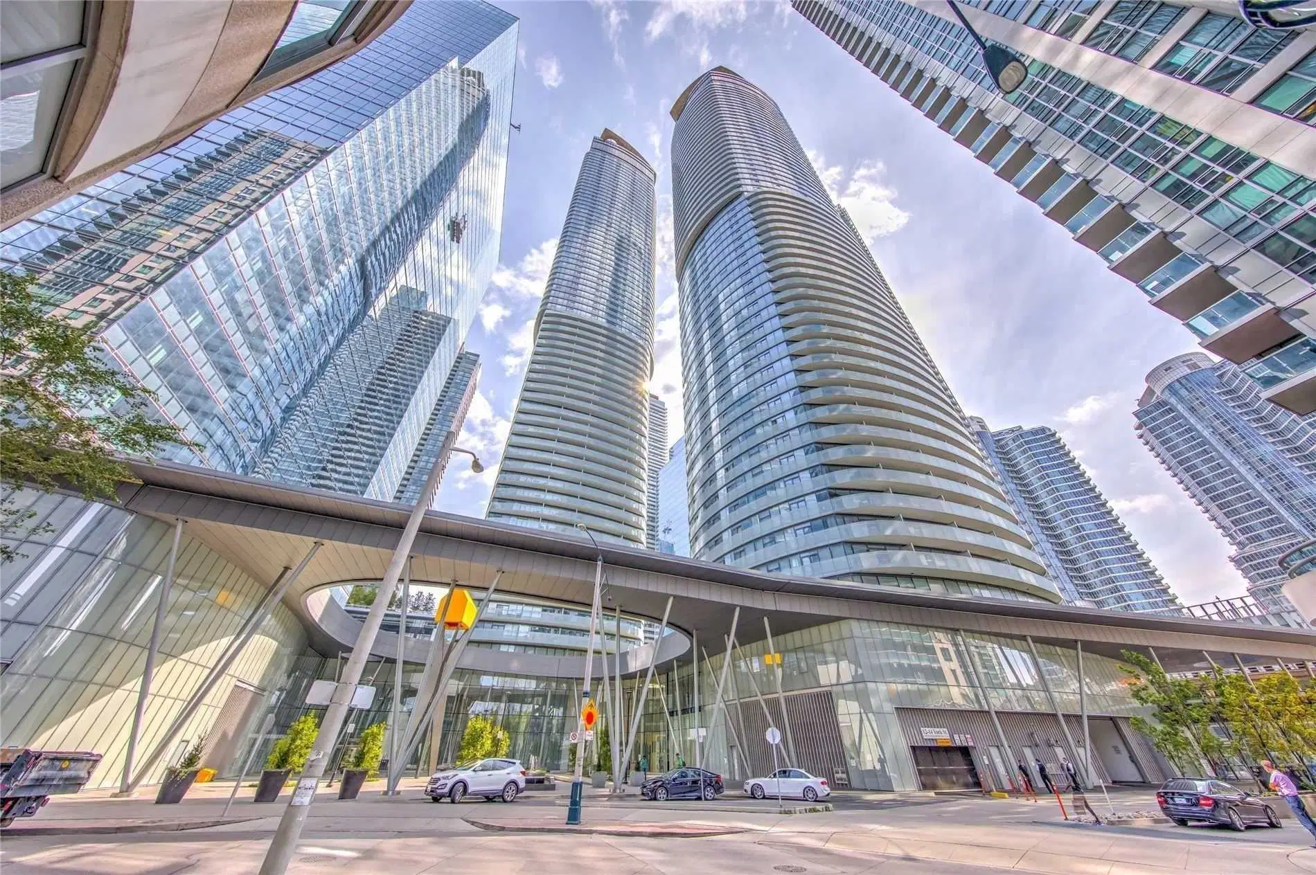 Liwinco Waterfront, Toronto – Exterior