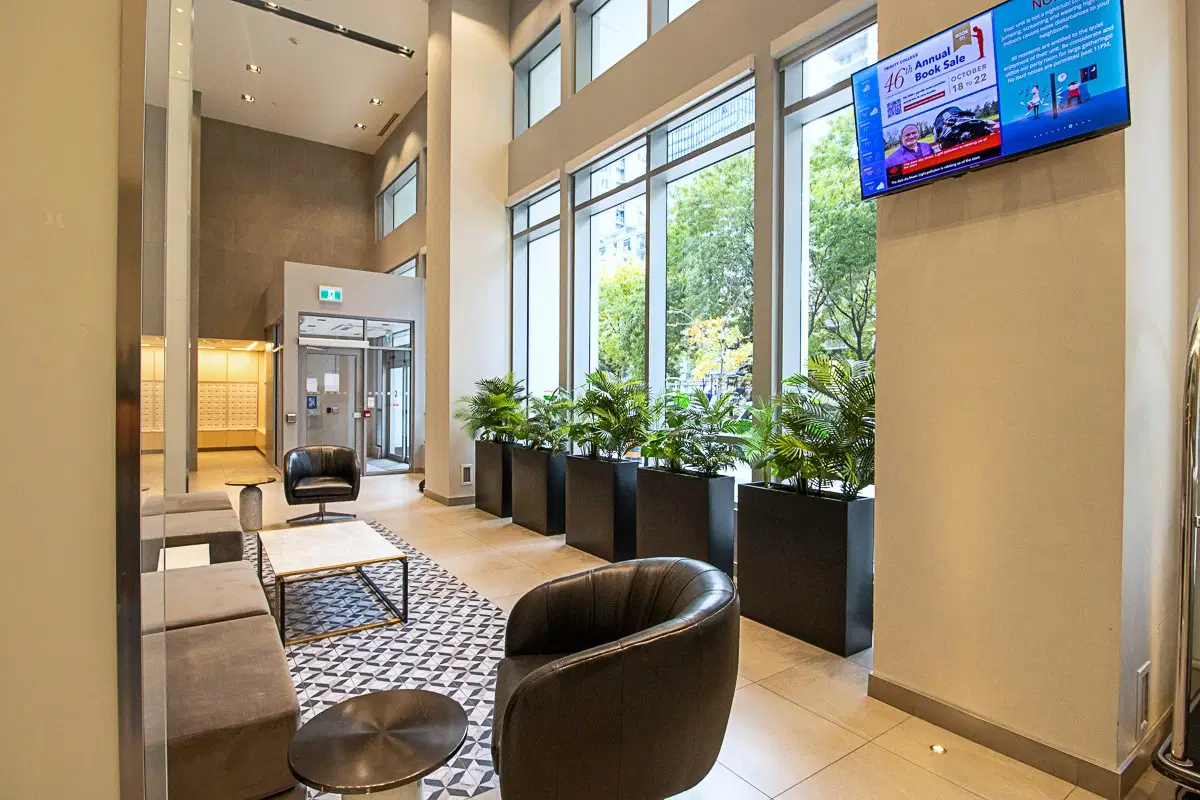 Liwinco Yonge Dundas Street, Toronto – Common Area
