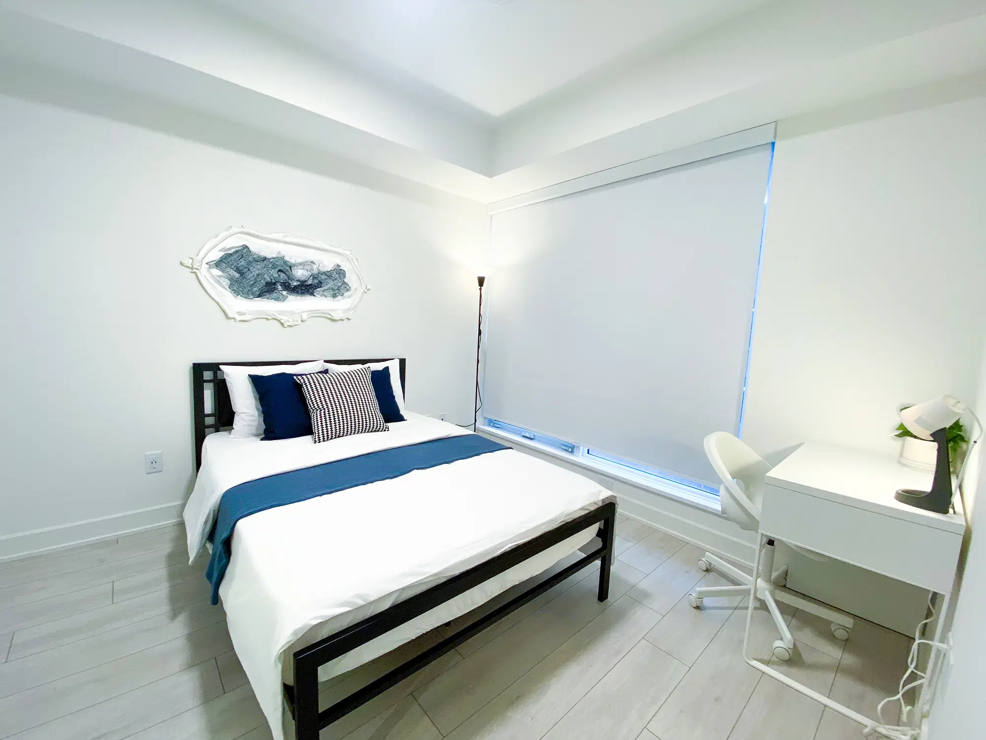 Liwinco Entertainment District, Toronto – Master Room | 712