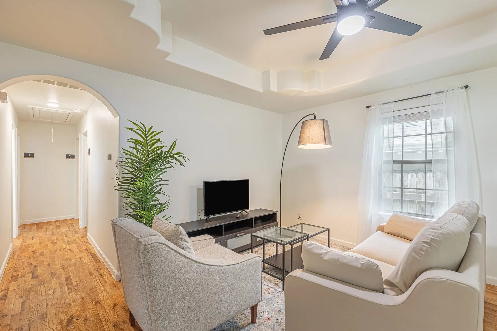 June Homes 78752, Austin – Common Area