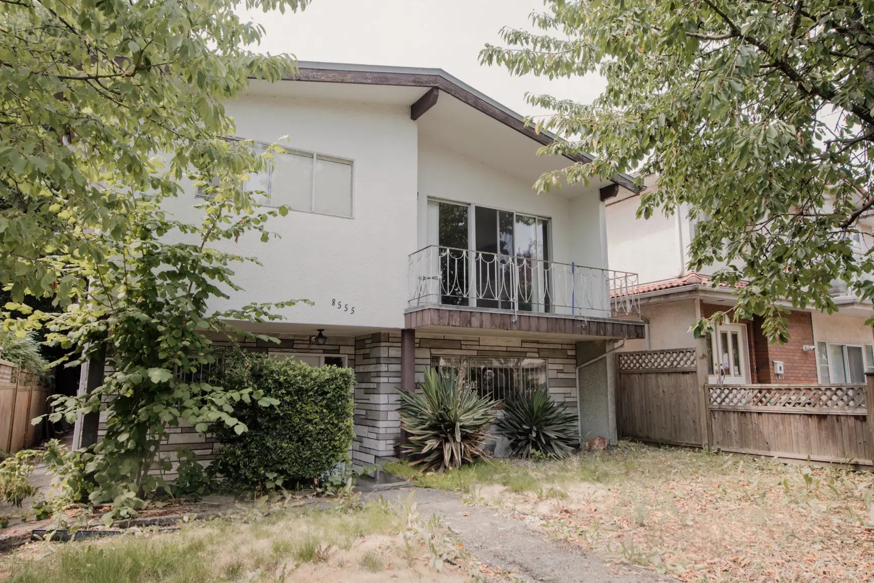 8555 Fremlin St, Vancouver – Exterior