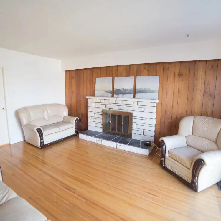 8555 Fremlin St, Vancouver – Coimbra Room (1 Bed 1 Bath)