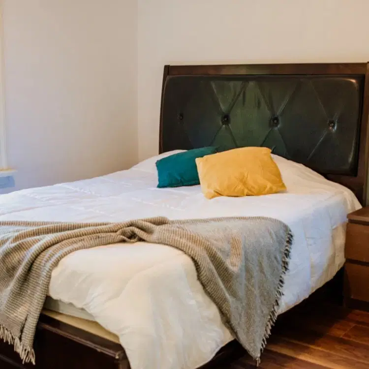 1576 W 47th Ave, Vancouver – Hariwake Room( 1 Bed 1 Bath )