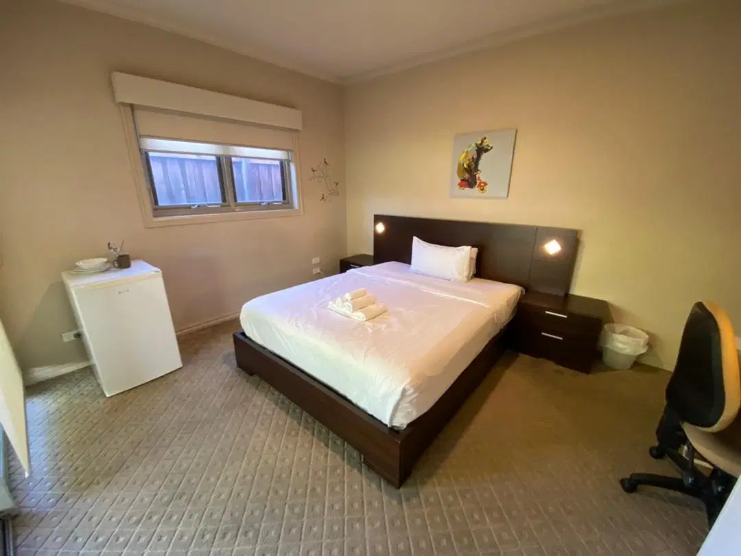 228 Glenlyon Rd Brunswick, Melbourne – Room 5 (Non Ensuite)