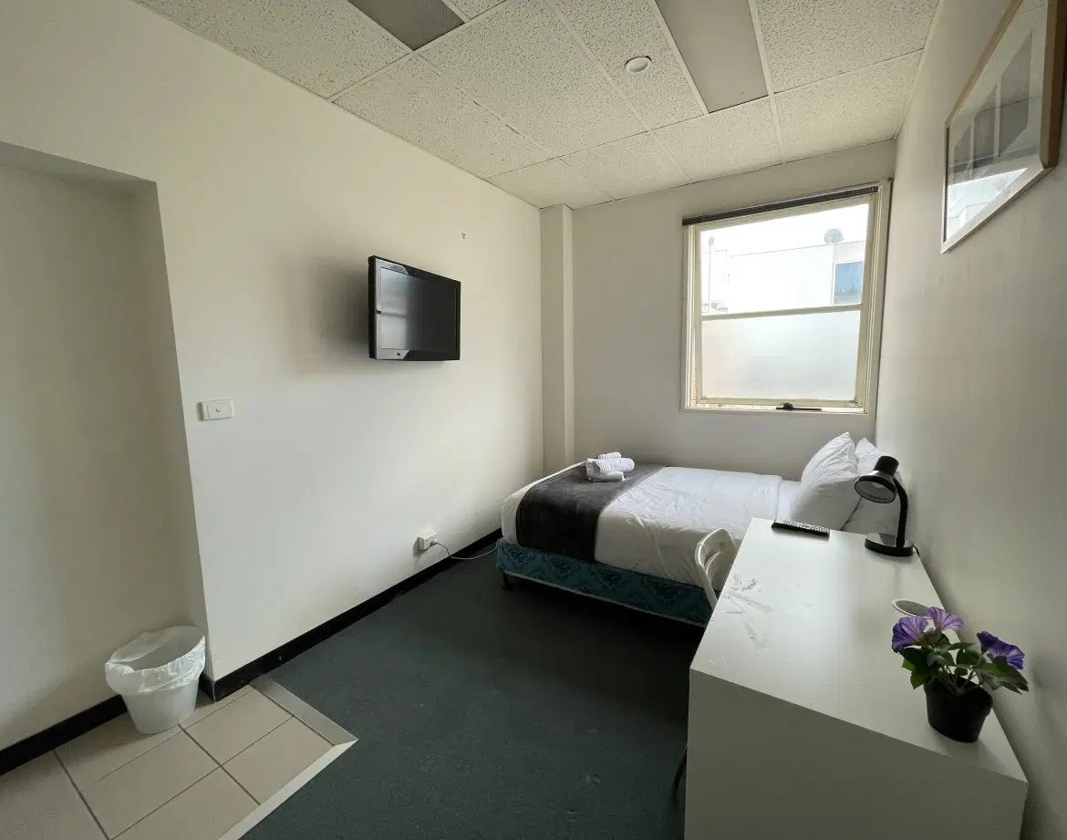 360 King St, Melbourne – Room 16 (Non Ensuite)