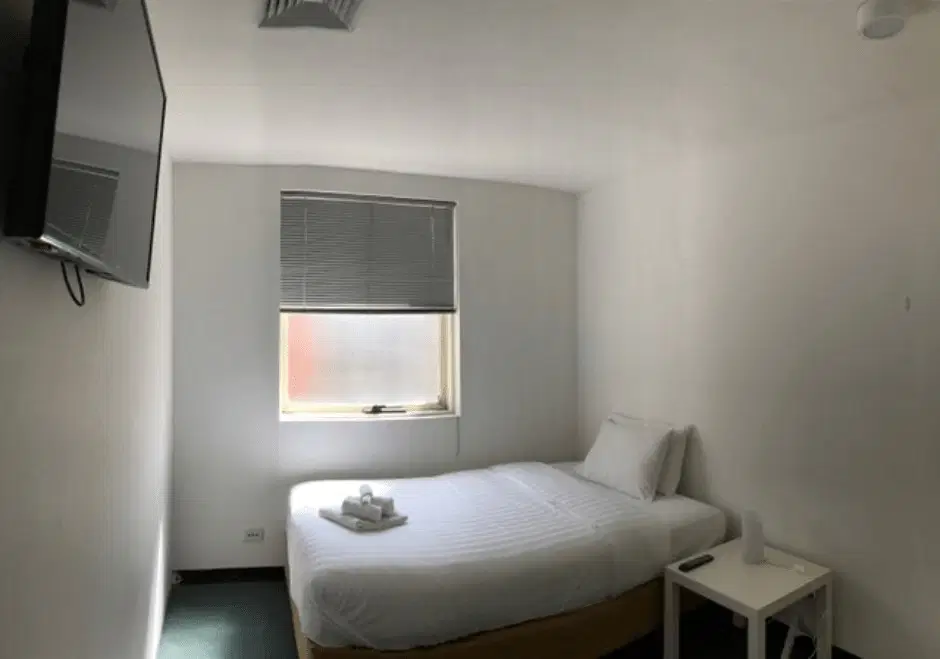 360 King St, Melbourne – Room 15 (Non Ensuite)