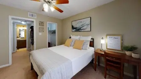 Raiders Walk, Lubbock – 1 Bed 1 Bath