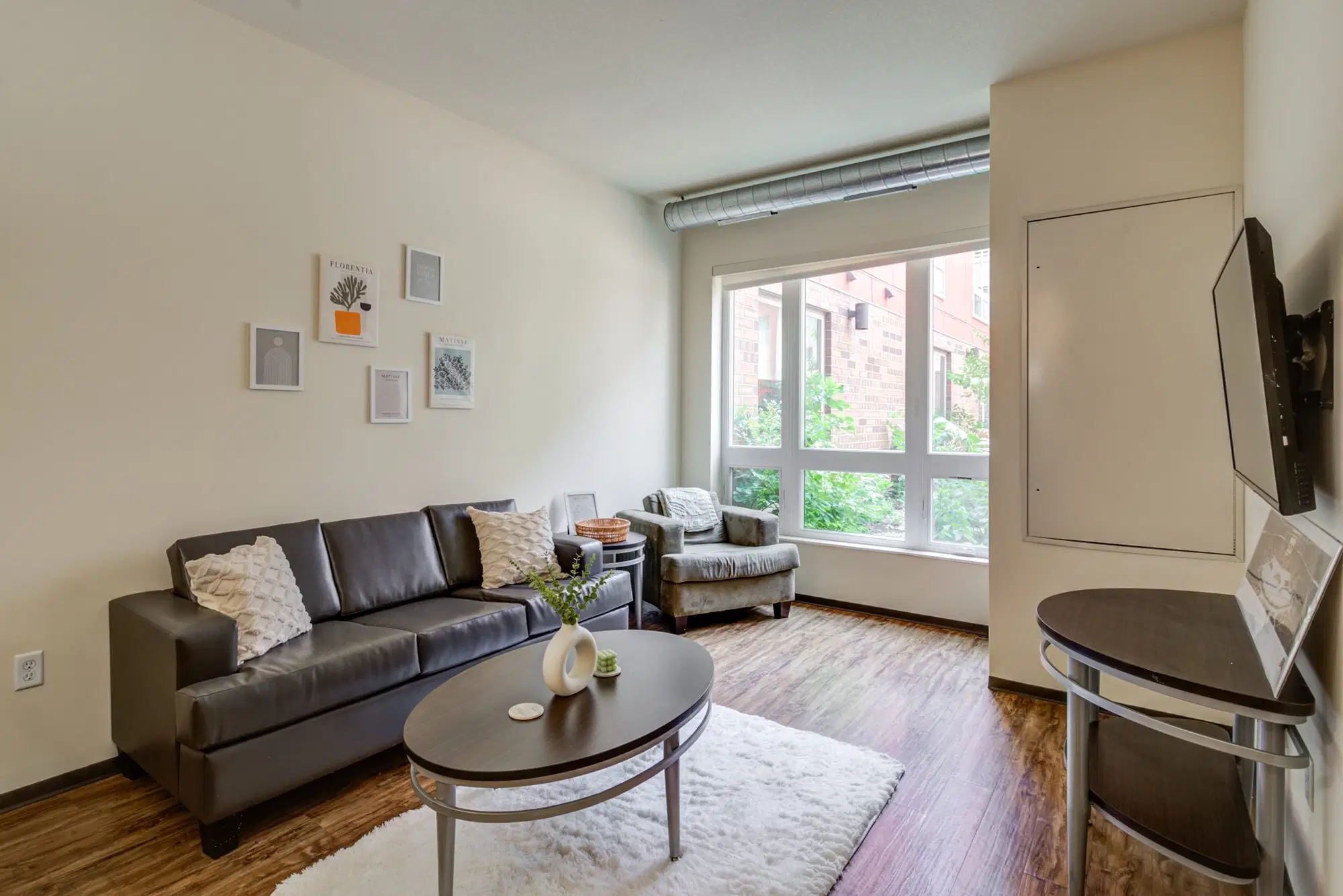 The Knoll Dinkytown, Minneapolis – S1