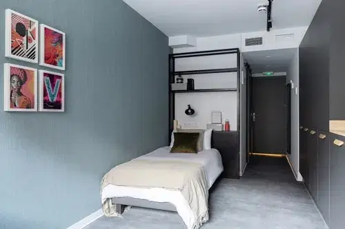 Facultades, Valencia – Standard Single Room with Ensuite Bathroom Residence