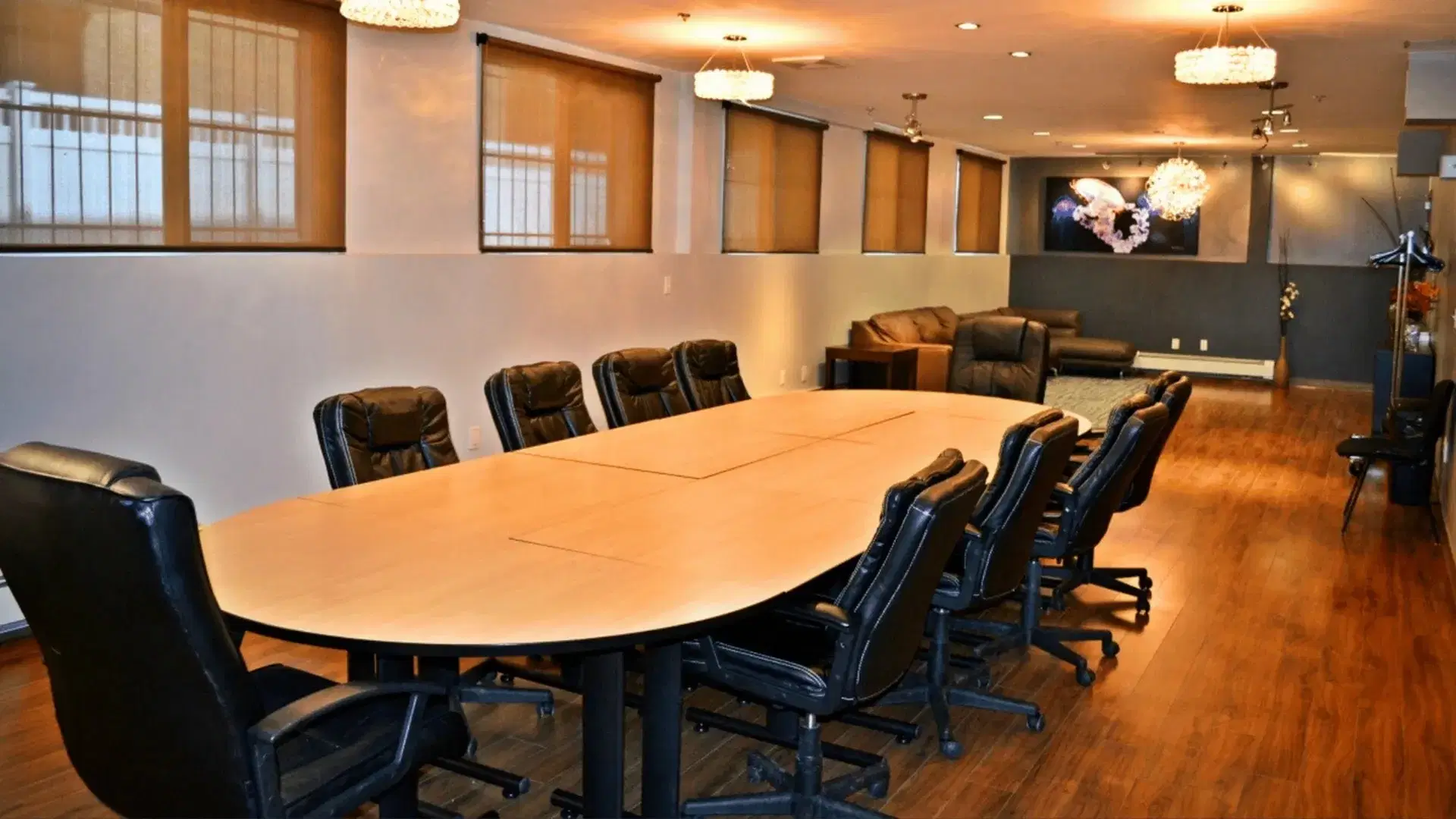 1Ten on Whyte, Edmonton – Common Area