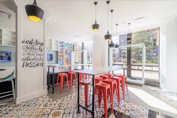 1Eleven, Ottawa – Common Area