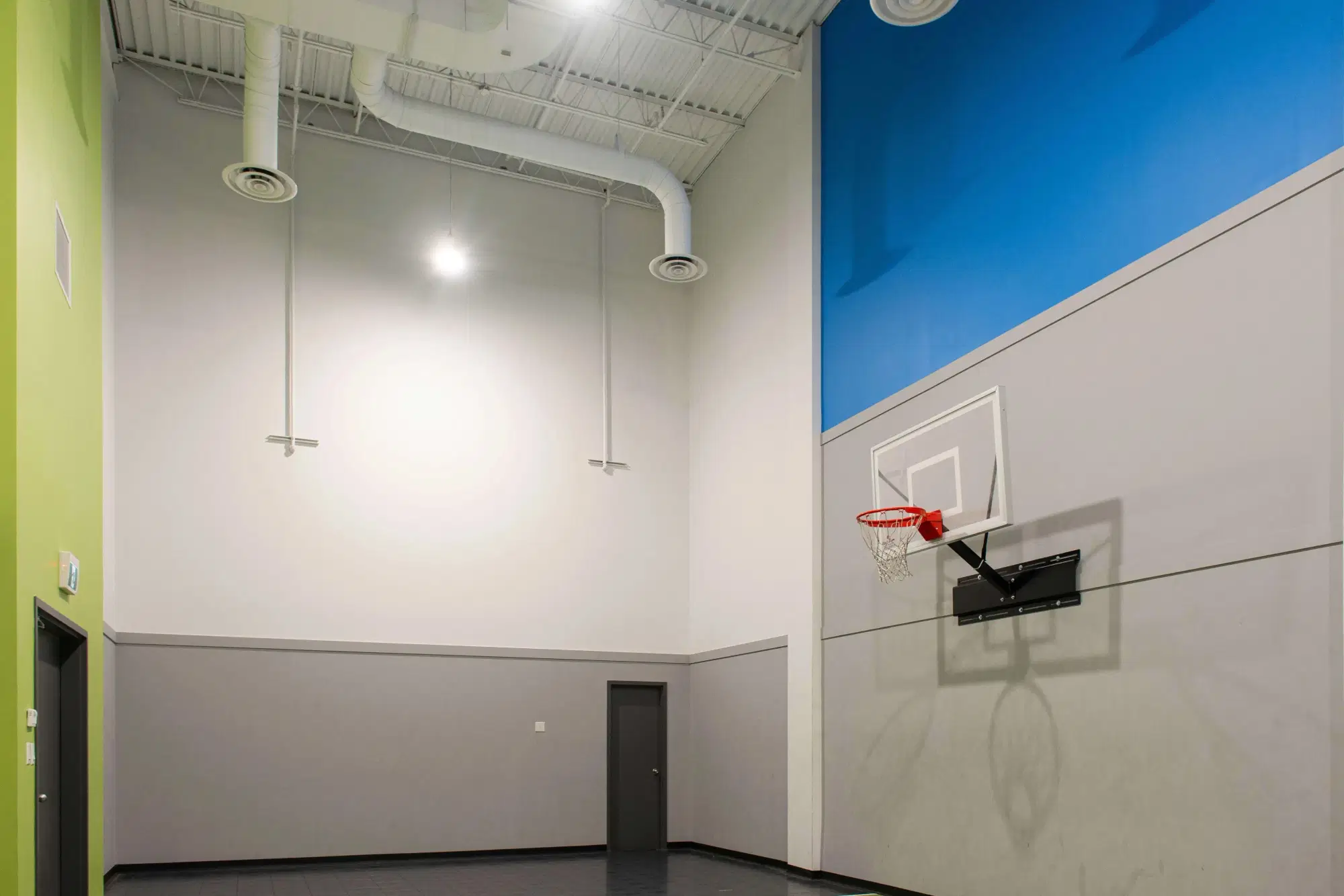 Theo, Ottawa – Amenities