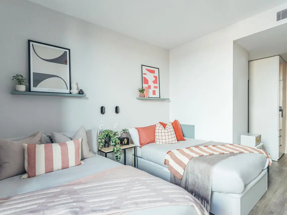 Palm Studios, Seville – Estudio Doble (21 sqm)