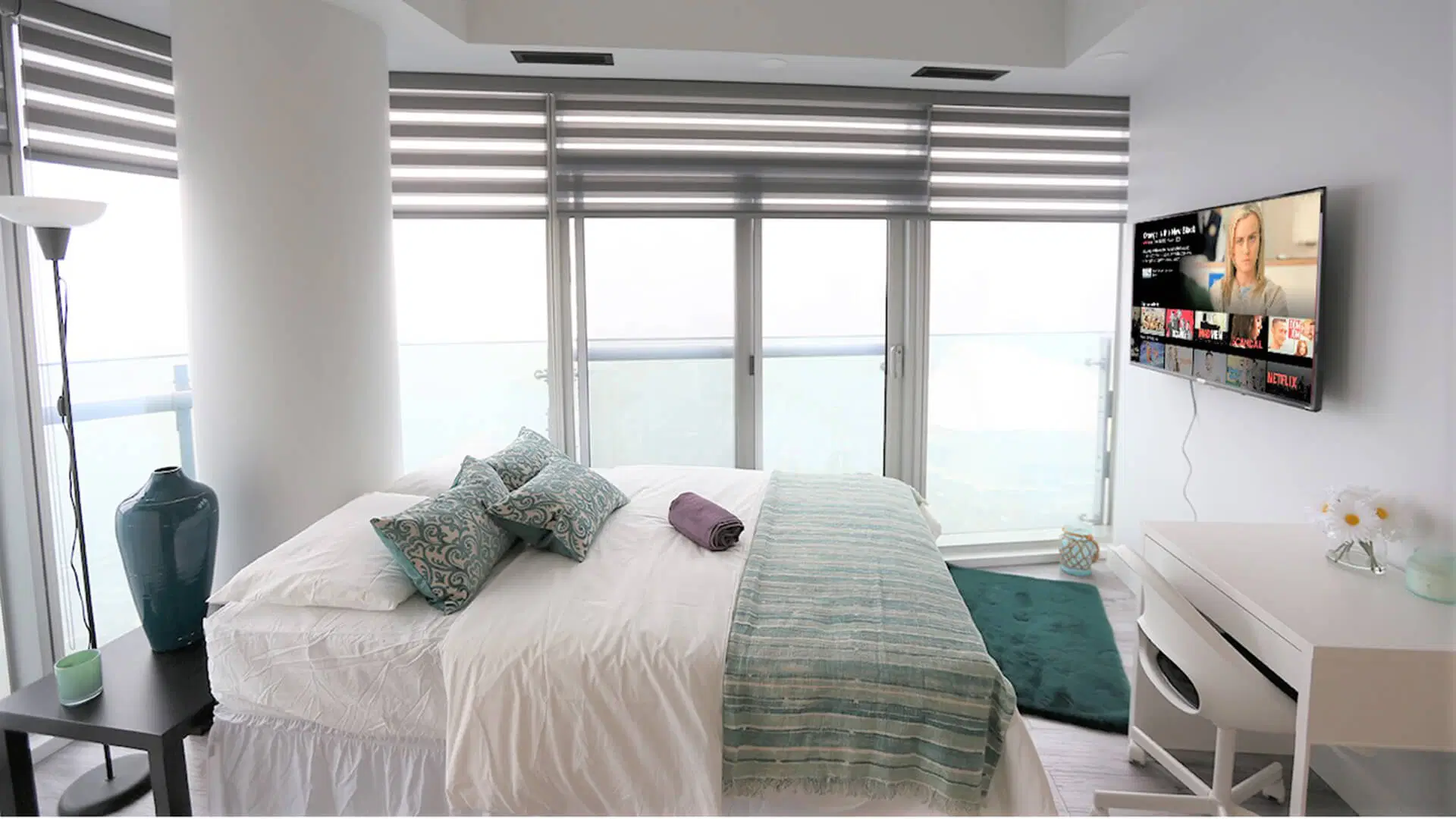 Liwinco Waterfront, Toronto – Flex Premium A | ON M5J 0A9 | 443