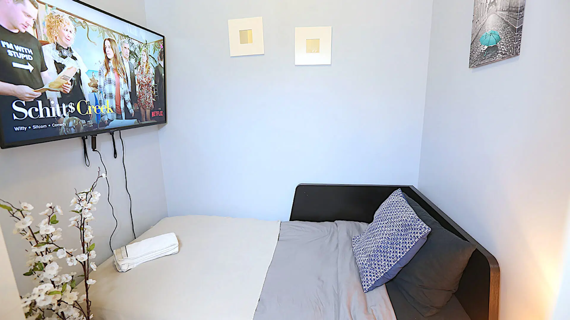 Liwinco Waterfront, Toronto – Den Room | ON M5J 0A9 | 1133