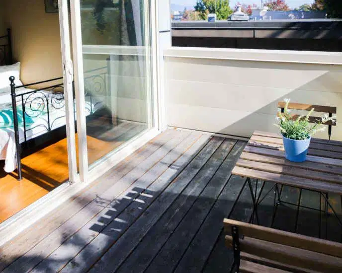 923 E Broadway, Vancouver – Amenities