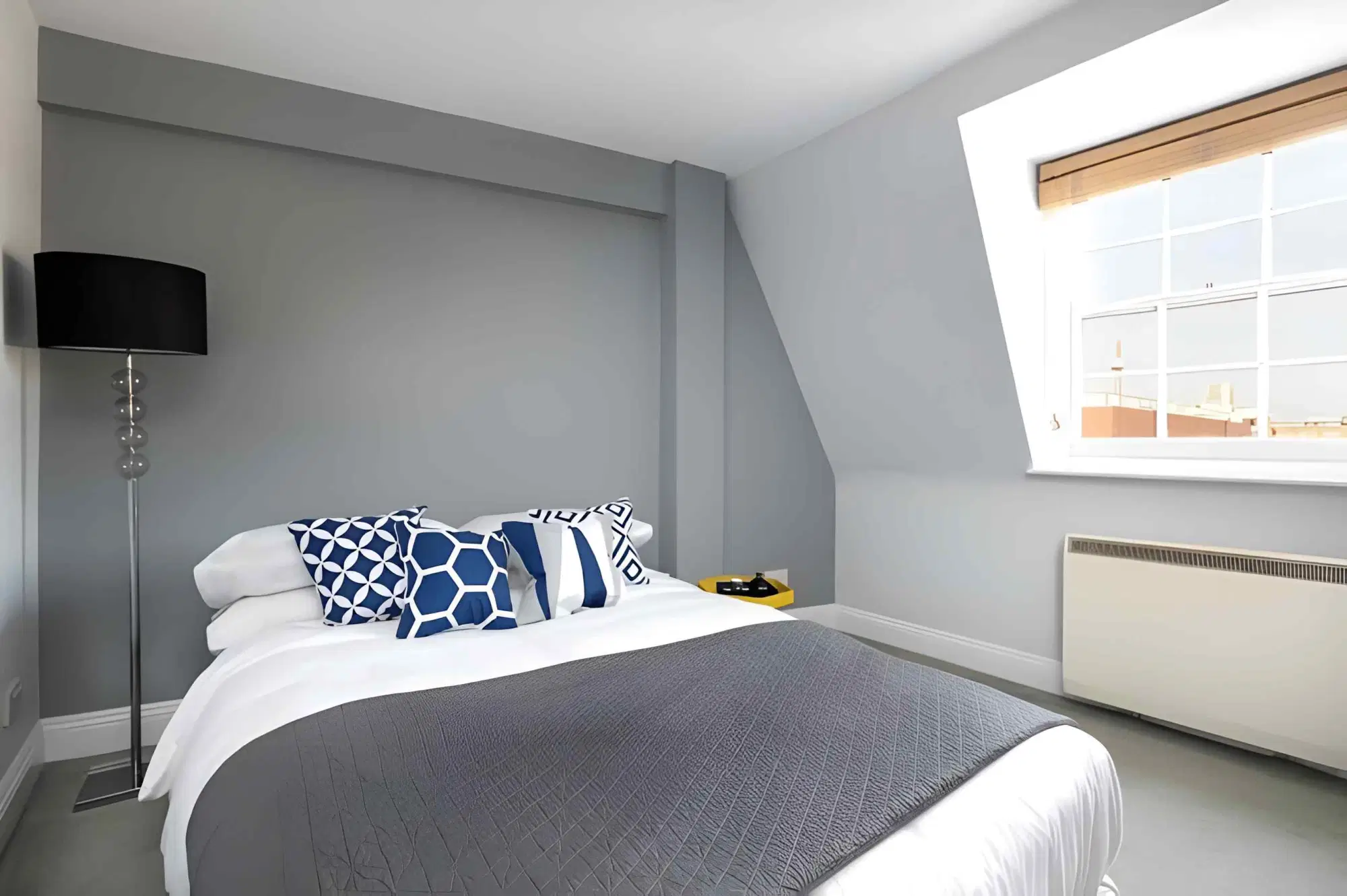 LNT Bloomsbury House, London – Bedroom