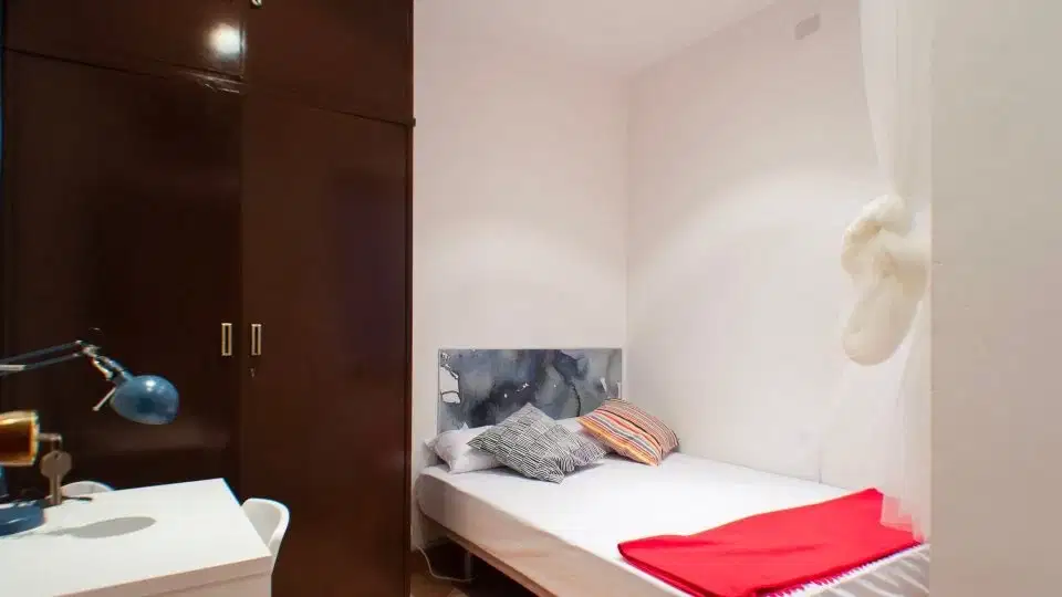 Comte Borrell 1, Barcelona