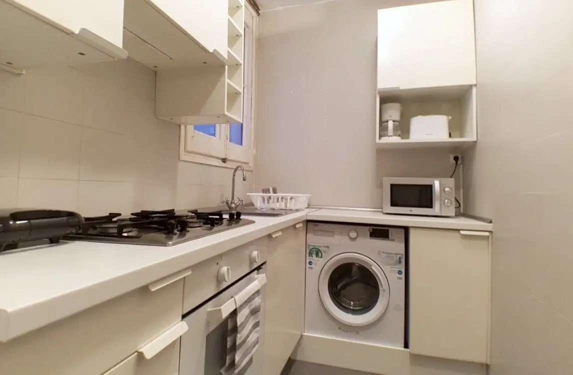Corsega, Barcelona – Kitchen
