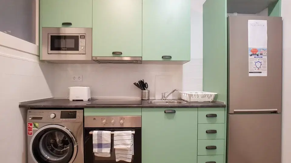 Gran Via De Les Corts Catalanes, Barcelona – Kitchen