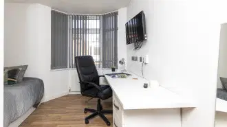 44 Wilberforce Road, Leicester – Bedroom