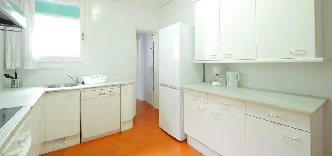 Valencia, Barcelona – Kitchen
