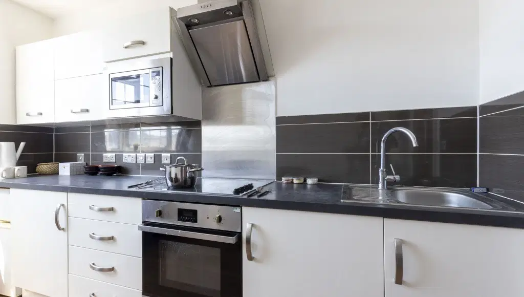 142 Charles Street, Leicester – Kitchen