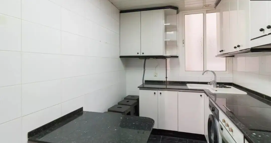 Mare De Deu Del Carmel, Barcelona – Kitchen