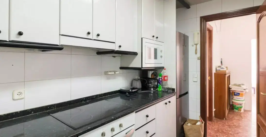 Mare De Deu Del Carmel, Barcelona – Kitchen