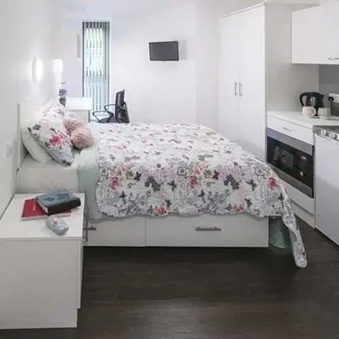 The Trigon & One Brittain Street, Sheffield – Studio En-Suite