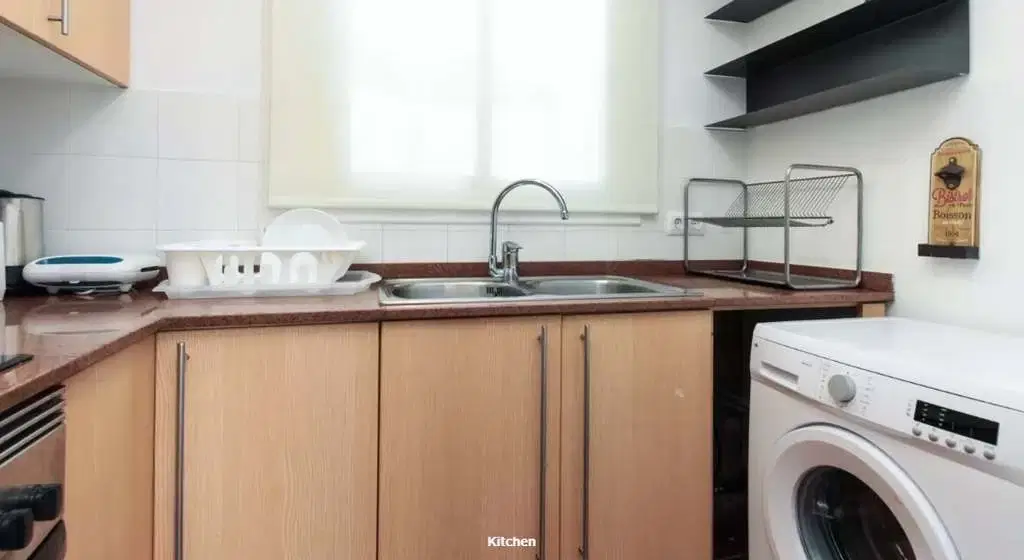 Navas De Tolosa 2, Barcelona – Kitchen