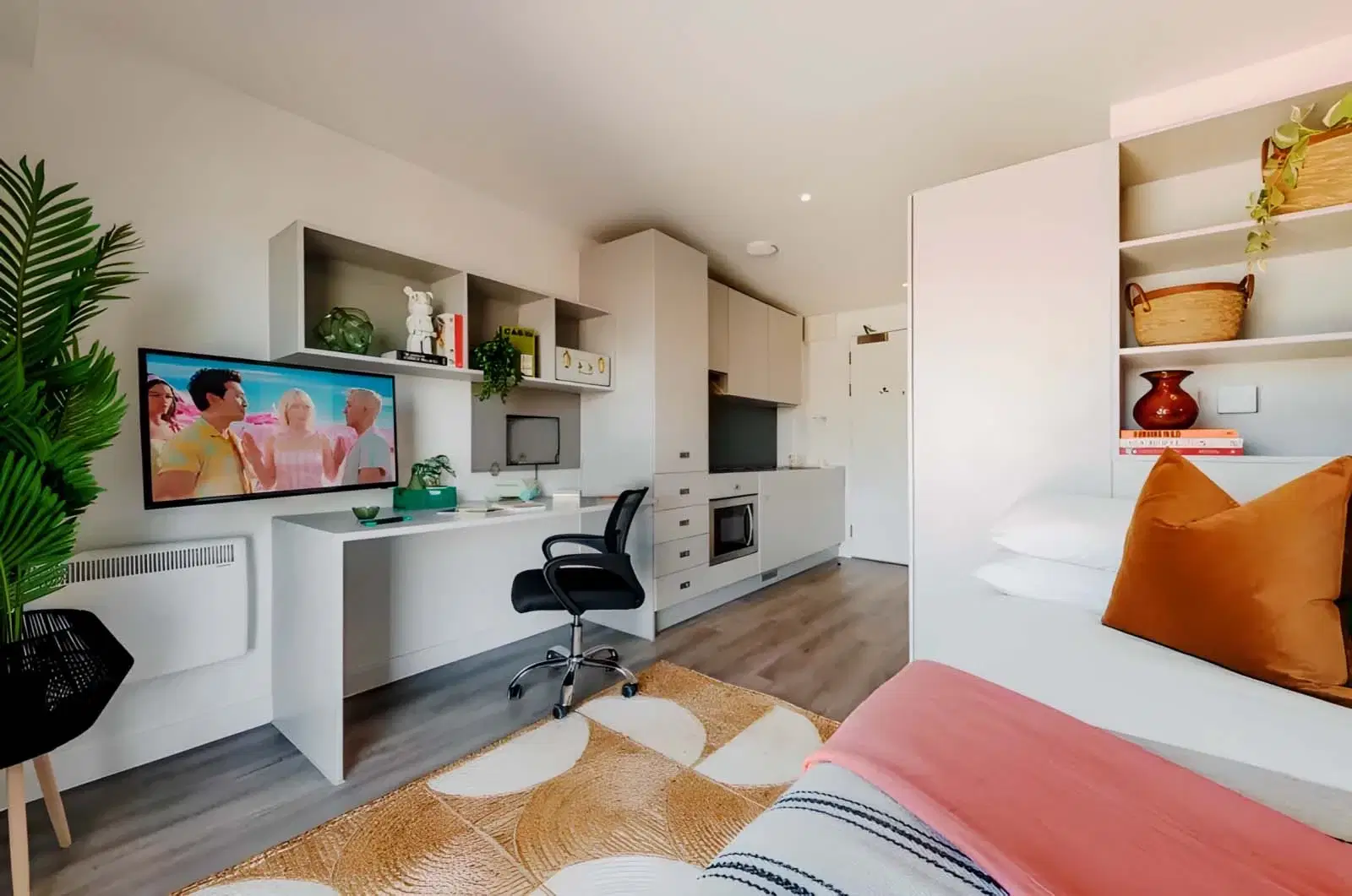 Infinity, Coventry – Exec Studio Plus