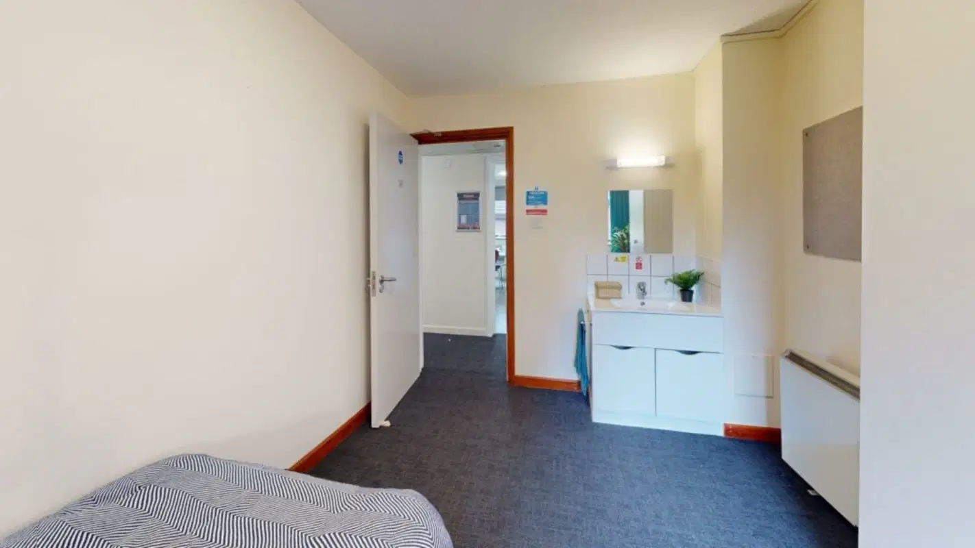 Albion House, Broadgate Park, University of Nottingham, Nottingham – Amenities