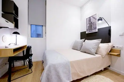 Salamanca 46, Valencia – Standard Single Room With Ensuite Bathroom