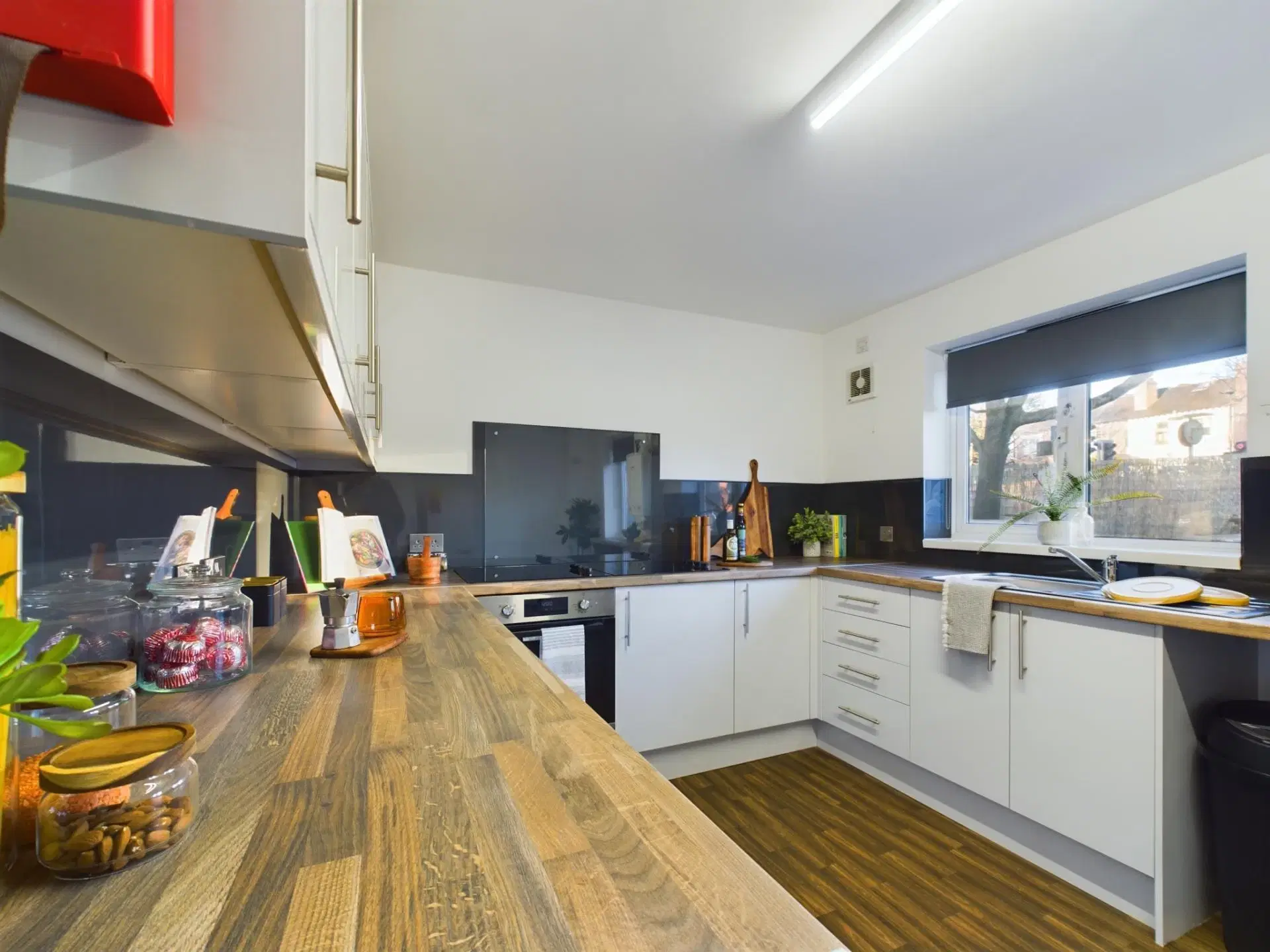 14 Brookside, Derby – Kitchen